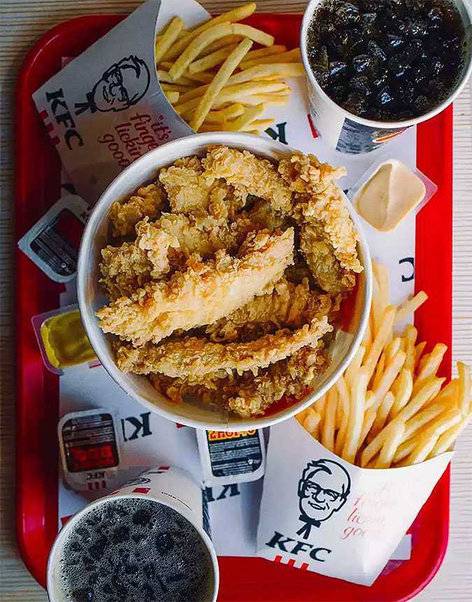 肯德基的小食包裝設(shè)計(jì).jpg 肯德基的小食包裝設(shè)計(jì).jpg
